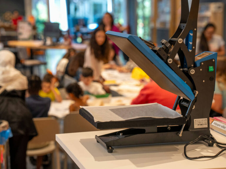 Maak het in bieb hoge vucht (makersbase) — Sport in Breda
